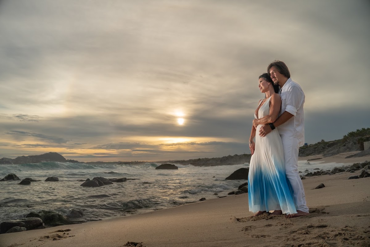 Zamir Landeros Photo Studio Los Cabos Wedding & Family Photographer Videographer